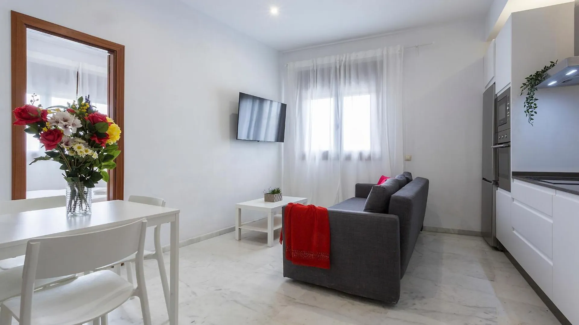 Aticos Lux Sevilla Piscina Parking Bormujos Spain