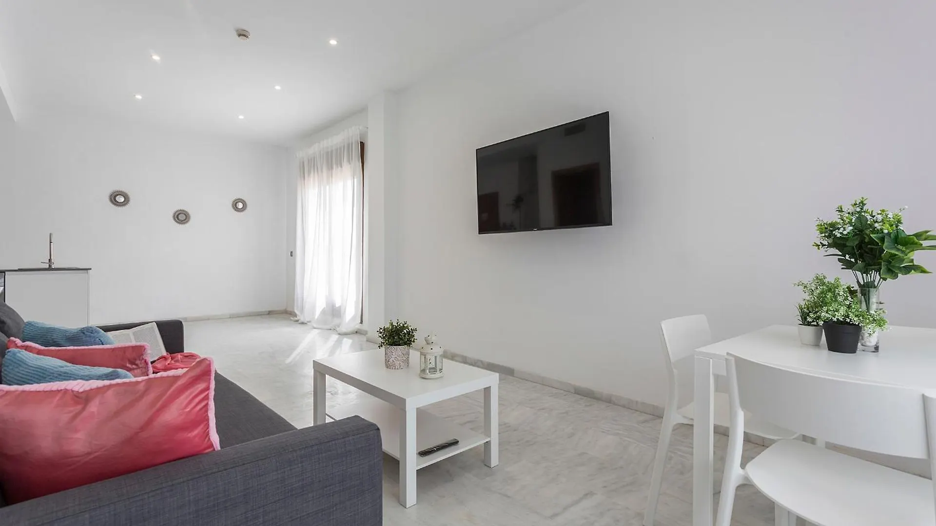 Aticos Lux Sevilla Piscina Parking Bormujos Apartment